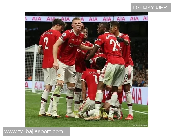 曼联社交媒体发布海报预热客场对阵副班长狼队的激战 曼联社交媒体发布海报预热客场对阵副班长狼队的激战