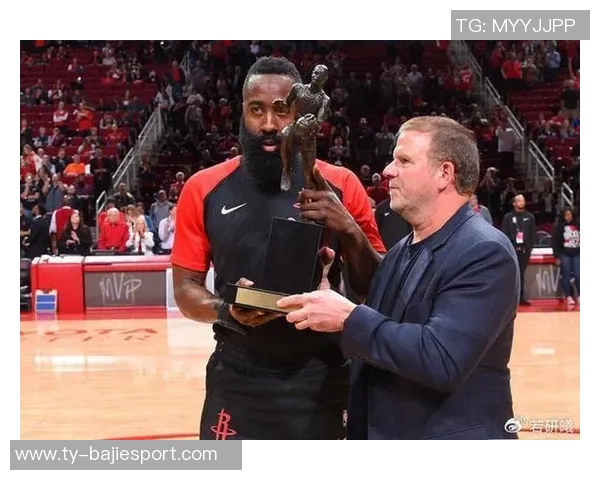 科比与哈登场均得分对比科比17季273分哈登现役284分 科比与哈登场均得分对比科比17季273分哈登现役284分