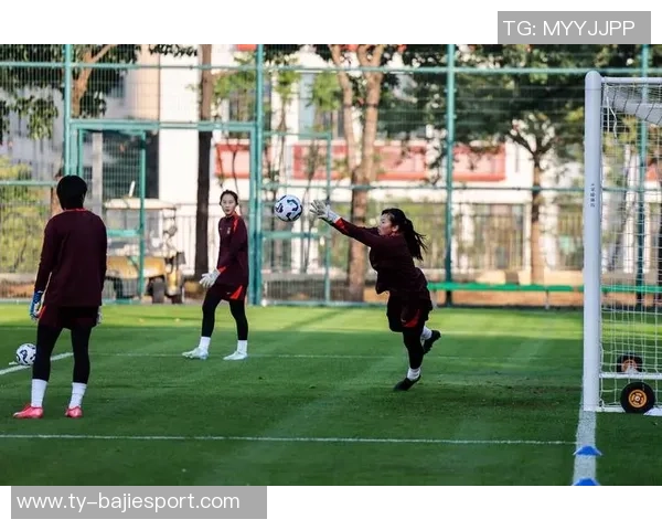 国足为备战2027年亚洲杯于2026年1月开展为期23天的集训活动