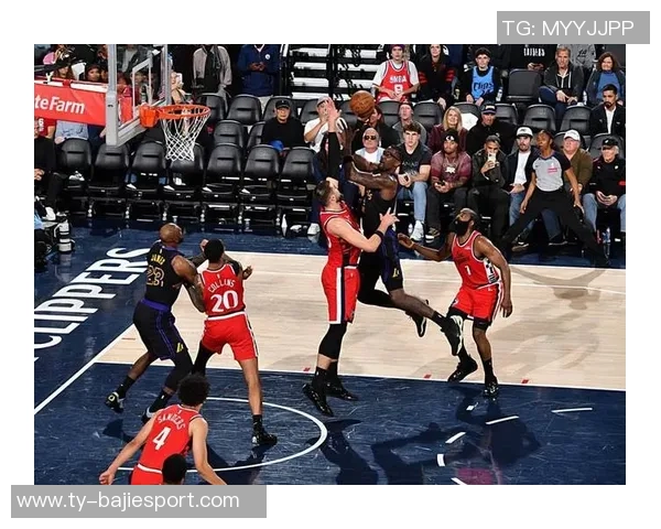 湖人内线失守艾顿海斯缺阵篮板惨败开拓者净负15个