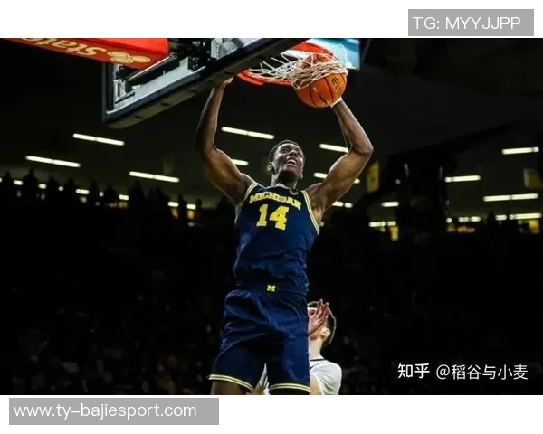 费尔斯称赞阿尔瓦拉多具备成为优秀主帅的潜力与战术解析能力